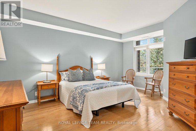 29002643/230-205-bolton-street/lower-townbyward-market/ottawa/ontario/K1N1K7_19