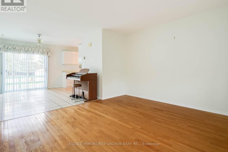 28708215/53-sandfield-avenue-n/alexandria/north-glengarry/ontario/K0C1A0_11