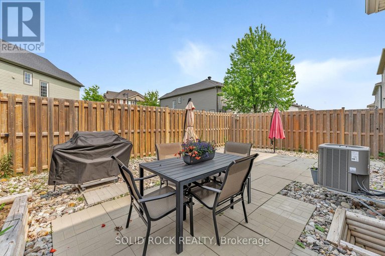 28437911/32-solaris-drive/emerald-meadowstrailwest/ottawa/ontario/K2M0L6_44