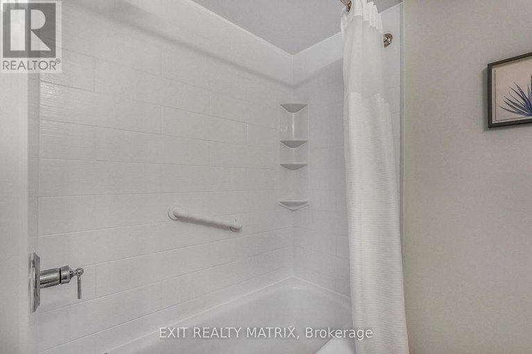 29615366/20-458-briston-private/hunt-club-park/ottawa/ontario/K1G5R4_18