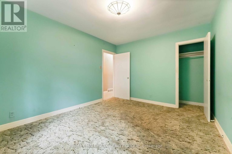 28998329/2055-neepawa-avenue/carlingwood/ottawa/ontario/K2A3L7_11