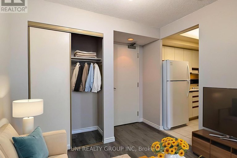 29119262/510-45-holland-avenue/ottawa-west/ottawa/ontario/K1Y4S3_10