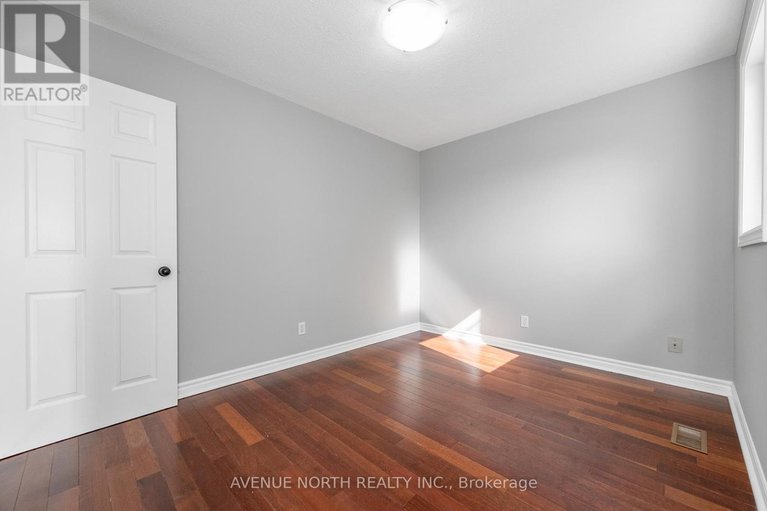 28856962/2-chickasaw-crescent/bridlewood/ottawa/ontario/K2M1M3_38