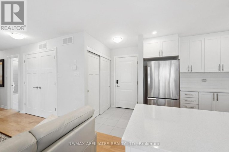 28295527/4-365-tribeca-private/longfields/ottawa/ontario/K2J6B4_3