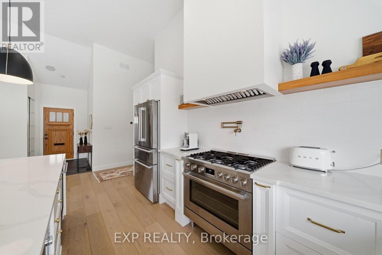 29646952/89-norice-street/meadowlandscrestview/ottawa/ontario/K2G2X9_12