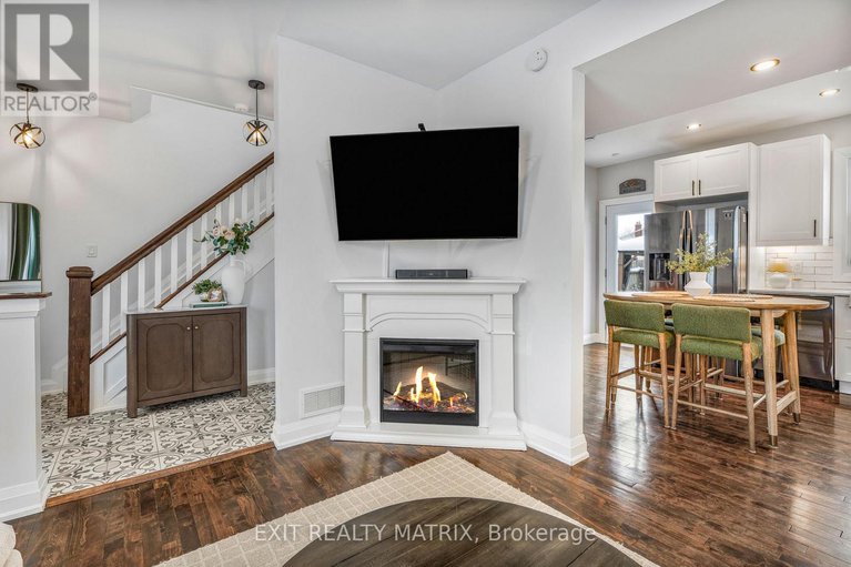 29323609/291-maple-street/village-of-russell/russell/ontario/K4R1B3_10