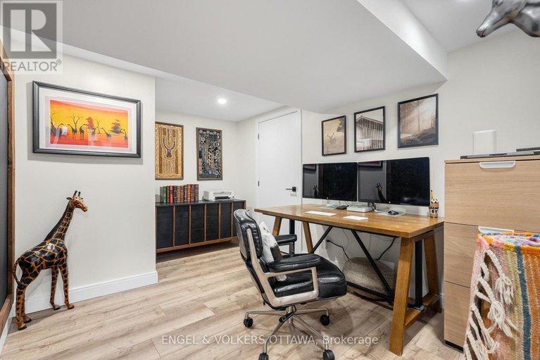 28912117/2-davies-court/glencairnhazeldean/ottawa/ontario/K2L1L6_39