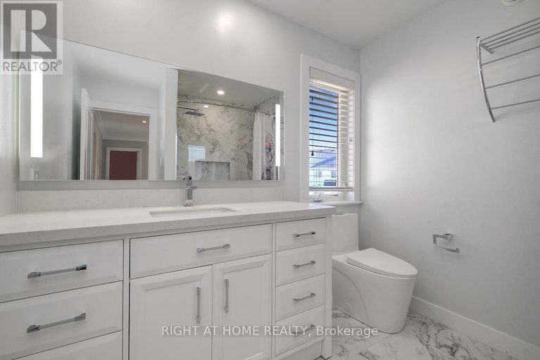 29613139/211-denali-way/stittsville-north/ottawa/ontario/K2S0N1_28