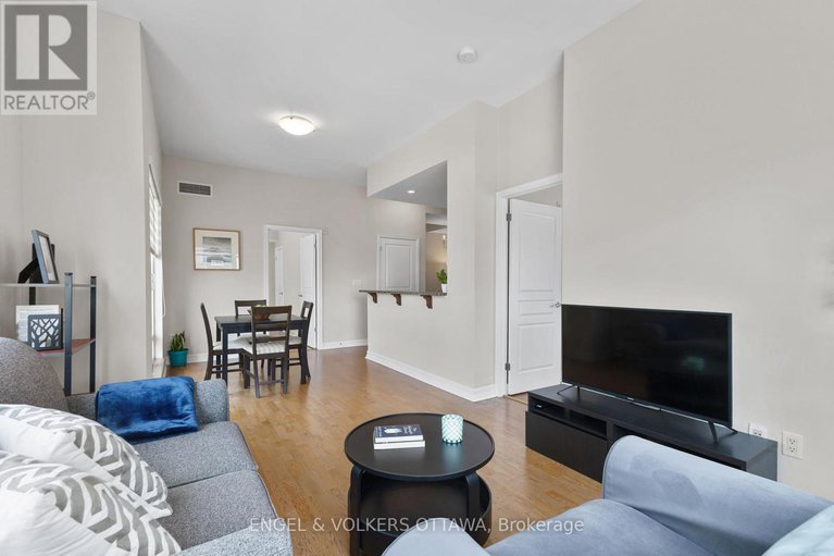 28806485/1211-200-besserer-street/sandy-hill/ottawa/ontario/K1N0A7_13