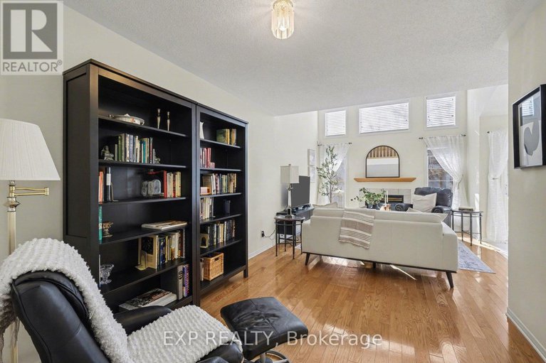 29397409/89-inverkip-avenue/hunt-club-parkgreenboro/ottawa/ontario/K1T4B9_8