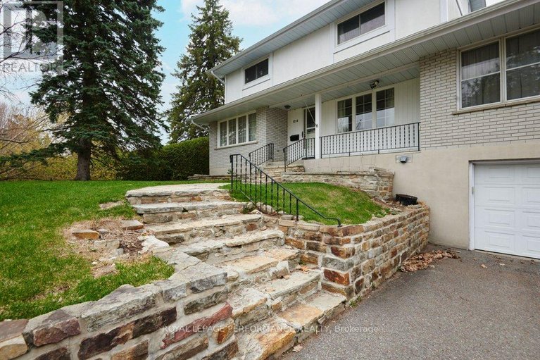29678423/2218-aster-street/urbandale-acres/ottawa/ontario/K1H6R6_2