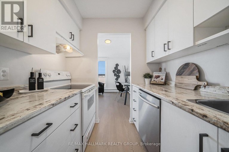 28970396/ph1-158c-mcarthur-avenue/vanier/ottawa/ontario/K1L8E7_12