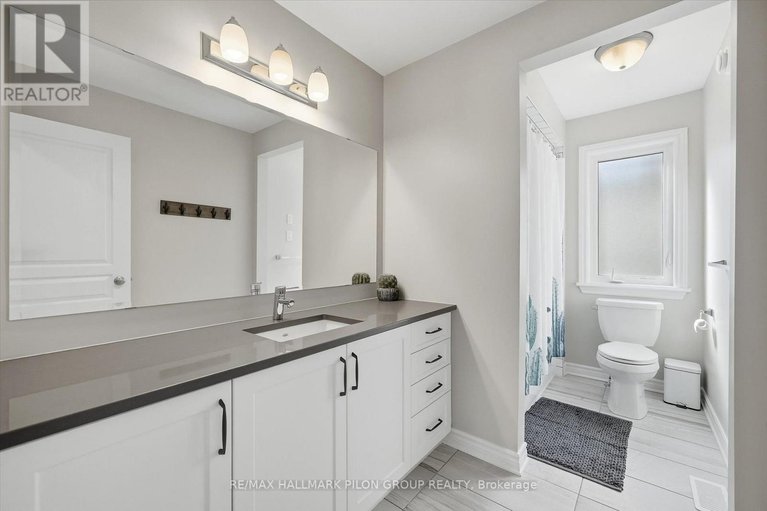 29397813/274-shinleaf-crescent/mer-bleuebradley-estatesanderson-park/ottawa/ontario/K1W0J2_21