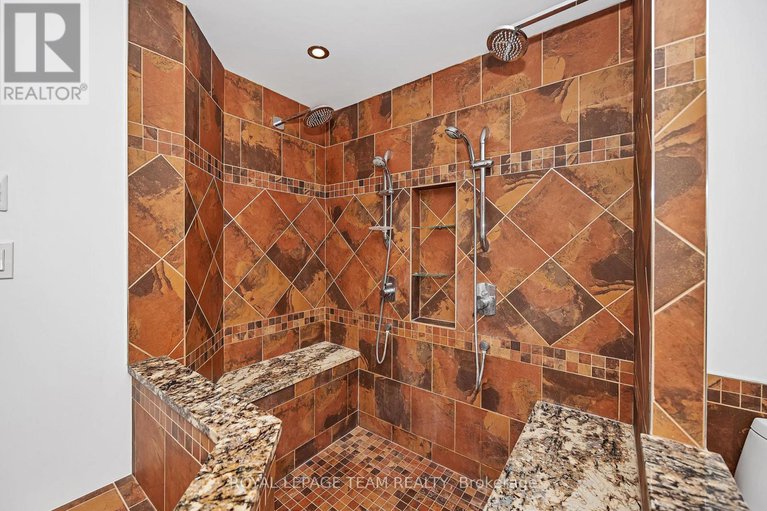 29273607/1115-des-cerisiers-street/clarencerockland-twp/clarence-rockland/ontario/K4K1K9_17