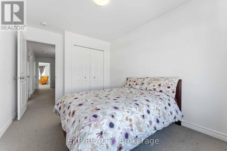 29307483/838-clapham-terrace/stittsville-south/ottawa/ontario/K2S2N8_30