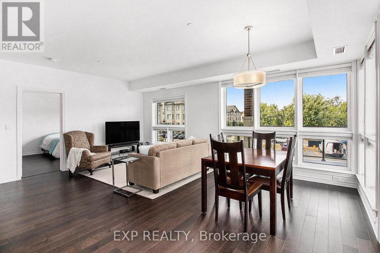 28729482/202-120-prestige-circle/chatelaine-village/ottawa/ontario/K4A1B4_8