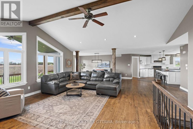 28348542/5567-lombardy-drive/osgoode/ottawa/ontario/K0A2W0_16