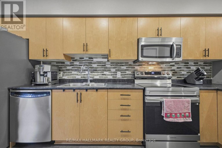 29606721/5-795-montreal-road/cfb-rockcliffe-and-area/ottawa/ontario/K1K0S9_7