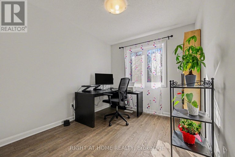 29650531/112-attwell-private/morgans-grantsouth-march/ottawa/ontario/K2K0H7_15