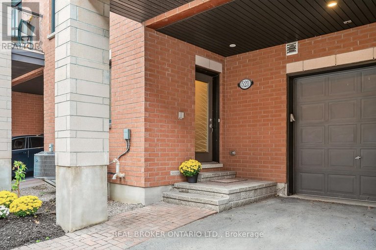 29039350/521-chaperal-private/avalon-west/ottawa/ontario/K4A0Y2_3