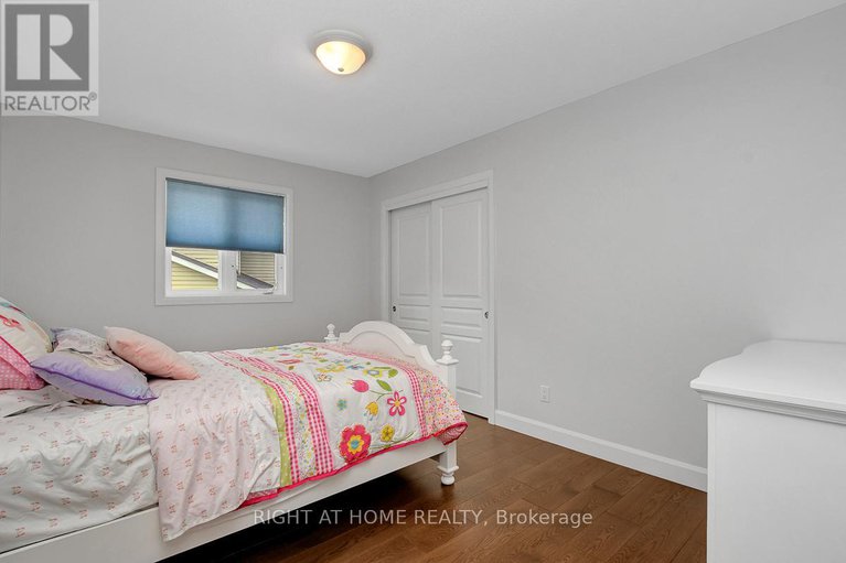 28499567/498-landswood-way/stittsville-south/ottawa/ontario/K2S0A5_31