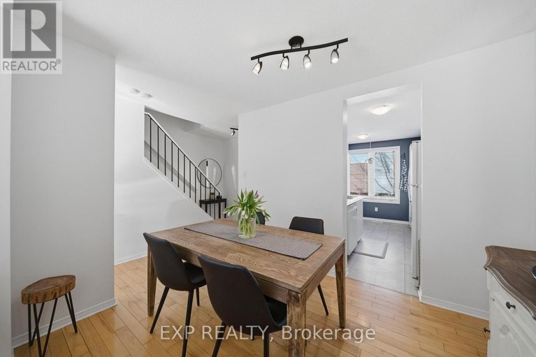 29539307/1832-loranger-court/chapel-hill/ottawa/ontario/K1C7H6_8