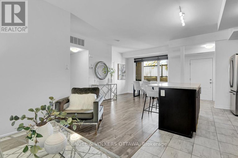 29078977/l-50-jaguar-private/emerald-meadowstrailwest/ottawa/ontario/K2V0J2_12