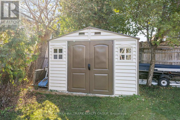 29571261/1902-rosebella-avenue/blossom-parkleitrim/ottawa/ontario/K1T1G7_35