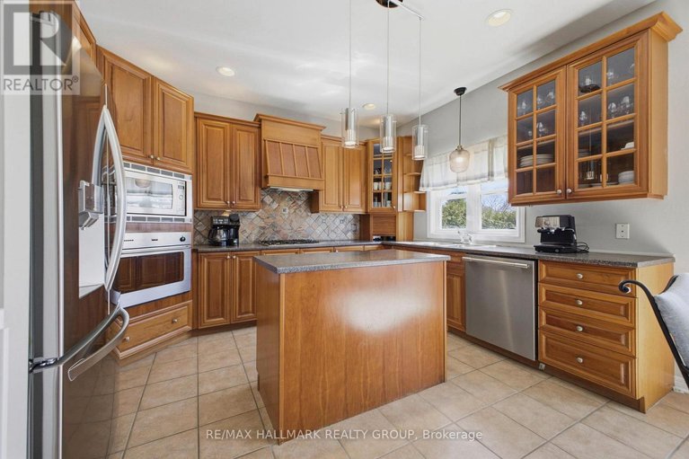 29633976/47-snowberry-way/stittsville-south/ottawa/ontario/K2S2A8_9