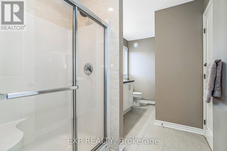 29033765/327-dunlin-ridge/half-moon-bay/ottawa/ontario/K2J0E3_34