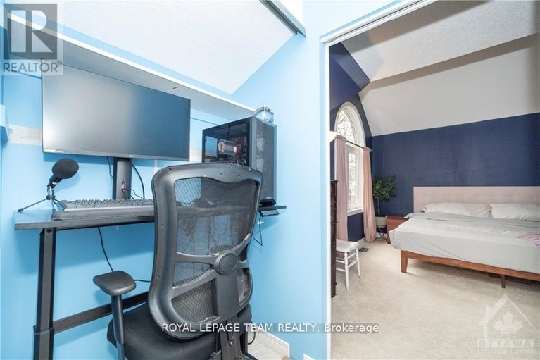 29613810/2982-richmond-road-s/fairfield-heights/ottawa/ontario/K2B6S7_21