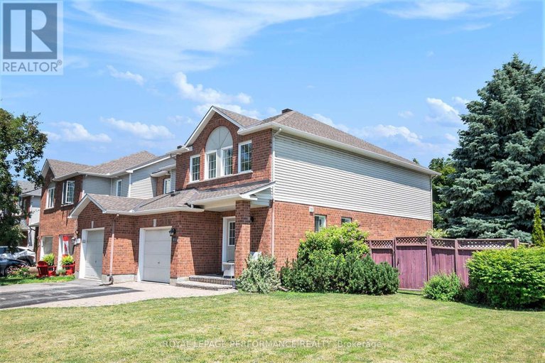 28628881/975-goose-river-avenue/riverside-southgloucester-glen/ottawa/ontario/K1V1T8_2