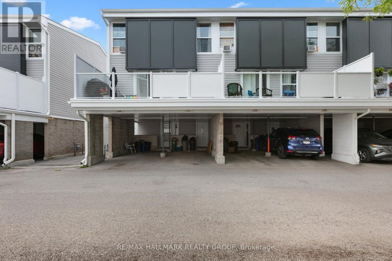 28860719/137-3445-uplands-drive/hunt-club/ottawa/ontario/K1V9N5_1