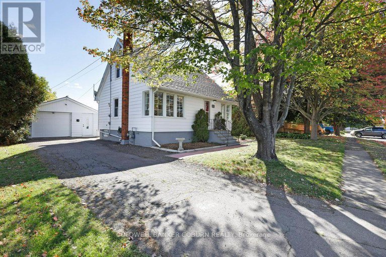 28976426/12-maple-avenue/iroquois/south-dundas/ontario/K0E1K0_3