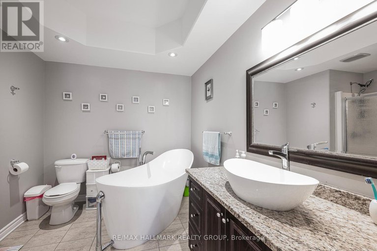 28775402/14-1238-marenger-street/convent-glen-south/ottawa/ontario/K1C1S2_20