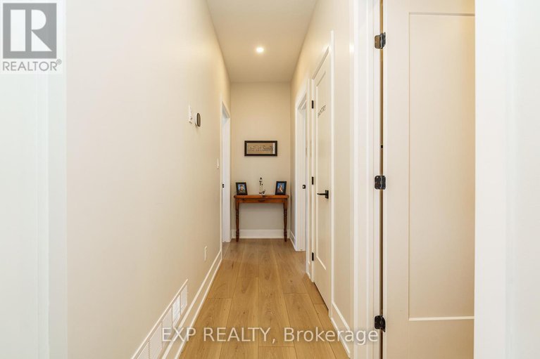 29351437/24-humphries-road/horton-twp/horton/ontario/K7V3Z8_22