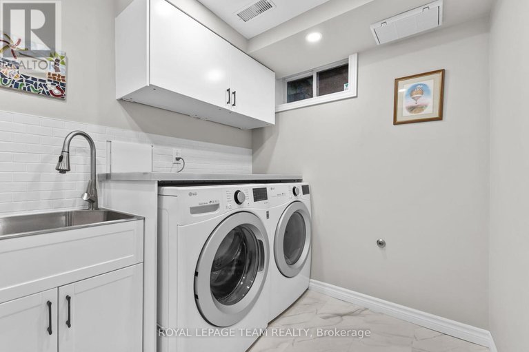 28964943/937-kingsmere-avenue/mckellar-heightsglabar-park/ottawa/ontario/K2A3K2_24