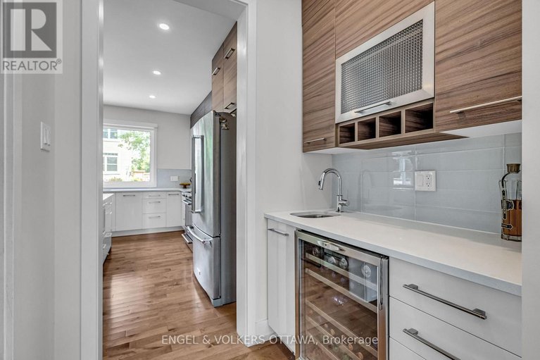 27931085/231-daniel-avenue/ottawa-westtunneys-pasture/ottawa/ontario/K1Y0C7_13