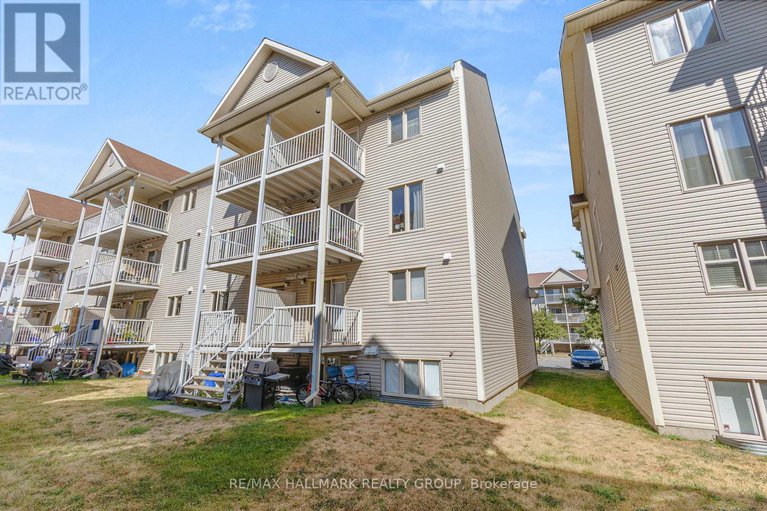 29249914/7-325-elite-private/longfields/ottawa/ontario/K2J0A4_32