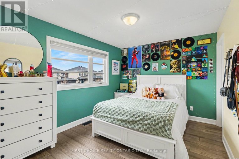 29675928/540-lucent-street/village-of-russell/russell/ontario/K4R0E7_18