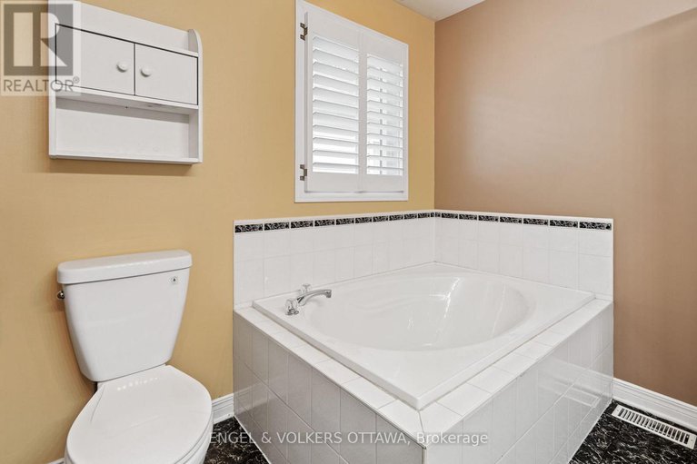 28814846/27-mayford-avenue/barrhaven-east/ottawa/ontario/K2G6A5_24