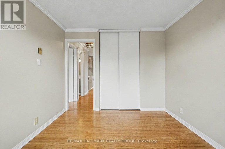 29555971/306-316-savard-avenue/vanier/ottawa/ontario/K1L7S2_17