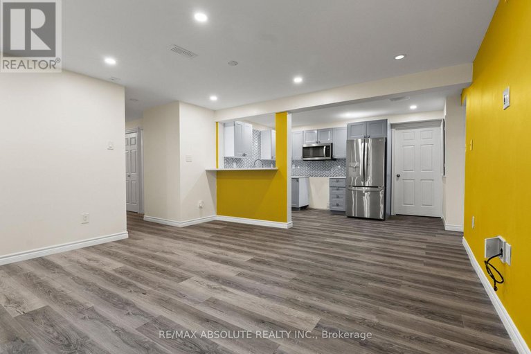 28975181/6-howard-court/hearts-desire/ottawa/ontario/K2J3Z8_38