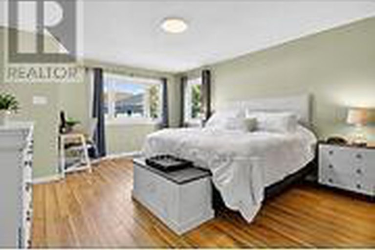 28946119/108-landover-crescent/emerald-meadowstrailwest/ottawa/ontario/K2M2W4_19