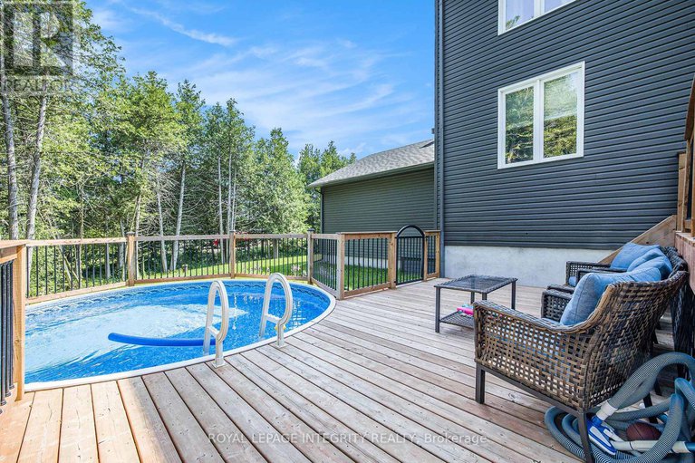28667126/922-leslie-crain-drive/drummond-n-elmsley-drummond-twp/drummondnorth-elmsley/ontario/K7H3C3_12