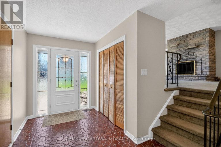 29666453/103-christopher-hamilton-street/richmond/ottawa/ontario/K0A2Z0_8