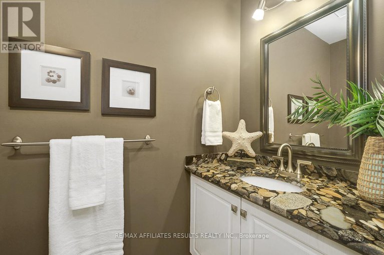 28999165/35-crantham-crescent/stittsville-central/ottawa/ontario/K2S1R2_21