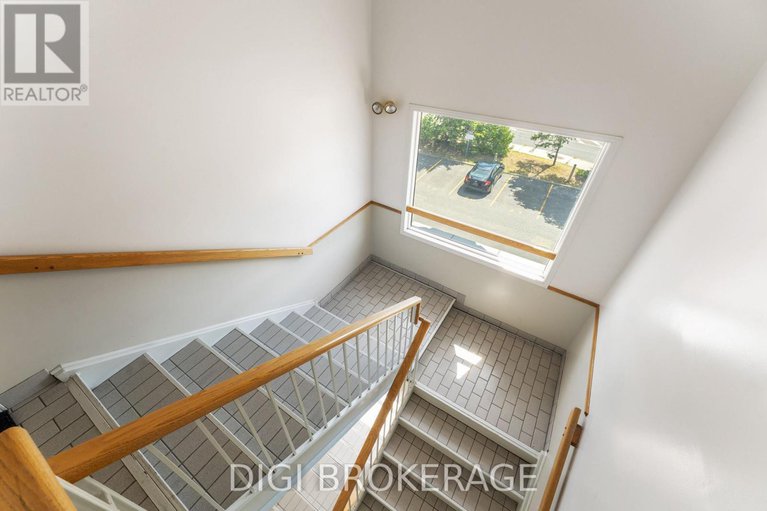 28754553/401-1974-st-laurent-boulevard/hawthorne-meadows/ottawa/ontario/K1G4L5_5