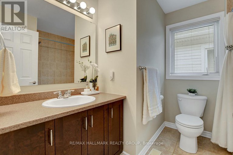 28879790/3597-cambrian-road/half-moon-bay/ottawa/ontario/K2J0S4_25