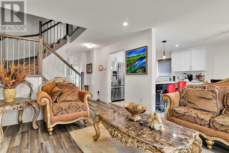 28812434/609-robert-street/town-of-rockland/clarence-rockland/ontario/K4K1E8_14